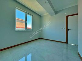 Uytundan Badem Alanında Yerden Isıtmalı Açık Mutfak 2+1 Daire