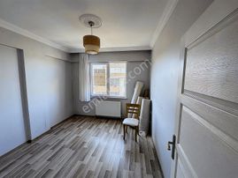 Kapaklı İnönü Mahallesinde Merkezi Konumda Satılık 2+1 Daire