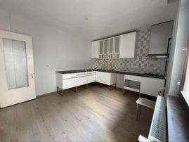 İzmir Balçova Fhrettin Altay Meydana Yakın Arakat Kombili Bakımlı 3+1 Kiralık Daire