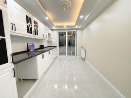 Alban Gyo'dan Ebeveyn Banyolu Çift Cephe 140m² Ara Kat 3+1 Daire