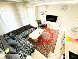 *yüksel'den Satılık Kadıköy'de Doğalgazlı Geniş 2+1 Açık Mutfak Daire*