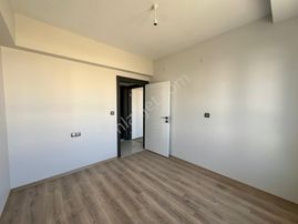 Turkuaz'dan Tuzlugöl'de Site İçinde Aydınlık 3+1 Kiralık