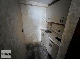 Cumhuriyet Caddesinde Lüks 2+0 Daire