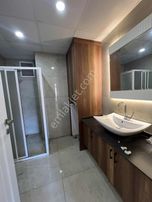 Konum'dan Karataşta Lüks Nezih Site İçerisinde 3+1 Kiralık Daire