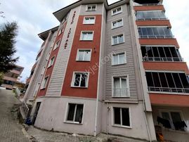 Safranbolu Esentepe Mahallesinde Ara Kat Güney Cephe 3+1 Daire Satılıktır