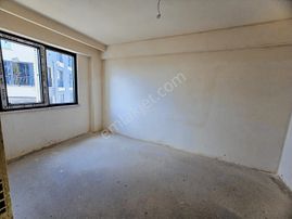 Kayapa Çamlık'ta 2+1 Net 100m2 Ara Kat Havuz Cephe Daire