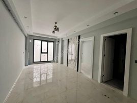 Myra Dan Sırakapılar Mahallesi Nde Satılık 1+1 Apart