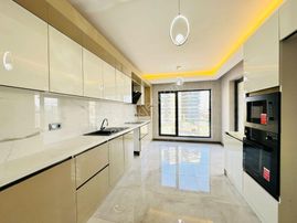 Kalecik Emlak'tan Lüks Site'de Giy. Odalı 4+1 185m² Modern Yapı