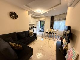 Alanya Hacet'te 1+1 Full Lüks Eşyalı Aktiviteli Satılık Daire