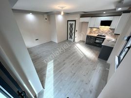 ꧁akçay Ay Emlak'tan꧂altınkum'da Müstakil Tadında Denize 500 Mt Kaçırılmaz Fırsat Satılık 2+1 Daire