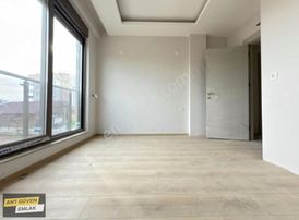 Atatürk Cd 2.bina Da Giyinme Odalı Yerden Isıtmalı 1+1 68 M2