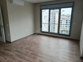 Sıfır 2+1 Ana Cadde Üzerinde,arka Cephede Sessiz Konumda.2 Blok