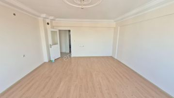 Saimekadında Asansörlü 7. Katta 3+1 Full Yapılı Kiralık Daire.