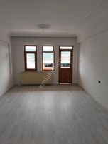 Karabük 100.yıl Mahallesinde Akbal Market İn Yanında3+1 Daire Kiralıktır