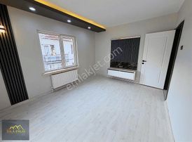 Tandoğanda 3+1 Ön Cephe Full Yapılı Son Kat Krediye Uygun Daire