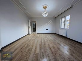 Tandoğan'da 3+1 Ara Kat Asansörlü Ön Cephe Full Yapılı Daire!