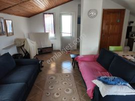 Balıkesir Avşa'da Full Deniz Ve Doğa Manzaralı Satılık 2+1 Daire