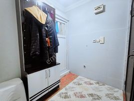 Beylikbağı Sarı Cami Yakınında Fırsat 2+1 Balkonlu Arakat Daire