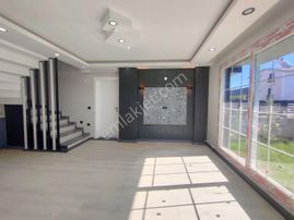 Kartallar'dan Mimarisi Ve Kalitesiyle Öneçıkan Lüks Yazlık Villa