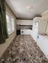 Şirinevler Mahallesinde Tek Katlı Ev