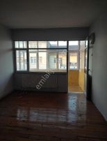 Nur Emlaktan Cumhuriyet Mah. 3+1 140 M2 Dairemiz Acil Satılıktır