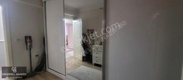 Karşıyaka Satılık 3+1 Çatı Kullanımlı 4.kat Daire