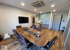 Maslak 1453'te Eşyasız Özel Tuvaletli & Klimalı 2 Bölmeli Ofis