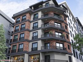 İzmit Çarşı Merkezde Köşe Başı 250m2 Kupon Sıfır Dubleks İşyeri