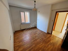 Zenith Real Estate'den Bahçelievler Mh. Kiralık 3+1 Daire