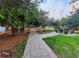 Emlak Z 'den 乂 Üniversite Cad. 乂 Ful Eşyalı 乂site İçi 乂 1+0