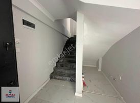 Döngel'de Teraslı 3+1 Satılık Çatı Dubleks Daire