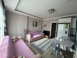 İzmit Rasathane Caddesi Full Eşyalı 1+1 Arakat Daire