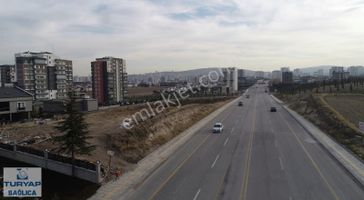 Bağlıcada Satılık Dükkan Cadde Üzeri