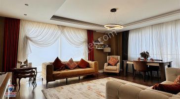 Remax Target'tan Prestij Evlerinde Manzaralı 3+1 Lüks Daire