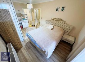 Edremit Kadıköy'de, Cadde Üstünde, Ön Cephe, Geniş 3+1 Daire