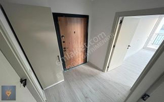 Mendereste Asansörlü Katta Sıfır 1+1 !