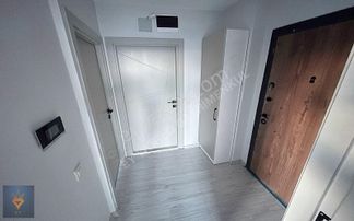 Mendereste Asansörlü Katta Sıfır 1+1 !