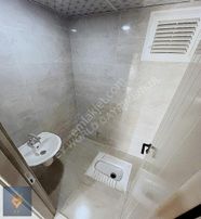 Tramvayın Dibinde Asansörlü Katta Sıfır 3+1!