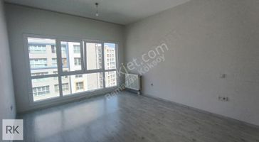 Başakkent Gölet Evlerinde 3+1 136 M2 Boş Satılık Daire