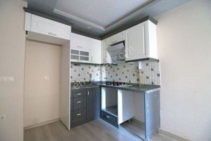 🛑🛑aktiften Akçay'da Satılık Merkezi Konumda Çift Balkonlu Şık 2+1 Daire