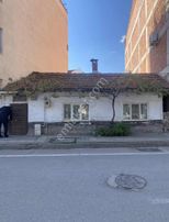 Ana Yola Cephe Müstakil Ev