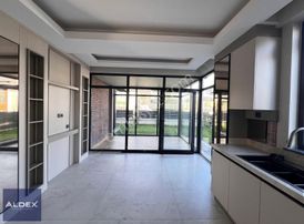 Bağlıca Mah. 4+1 Ful+full Yapılı Müstakil Satılık Fırsat Villa