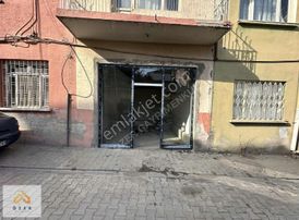 Özer Gayrimenkulden Üçgen Park Civarı Kiralık İş Yeri/ Depo