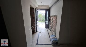 Çayırova Akse Mah. 2+1 Ara Kat Daire