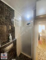 Çayırova İstiklal Cad.üzeri Arakat Asansörlü 2+1 Satılık Daire