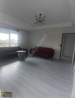 Sarılar 3+1 Ara Kat Asansörlü Havuzlu Daire.