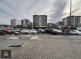 Çbn Gayrimenkulden Sehir Hastanesi Yanında Geniş Market