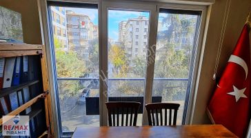 1 Yaş Ferah 2+1 Üç Cepheli Arakat K.otopark Kat Mülkiyet Göztepe