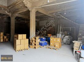 Odun Ambarlarında Kiralık 948 M2 Kiralık Dükkan