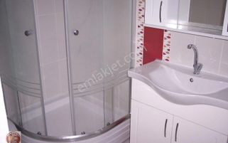 Ayrancı Reşatnuri'de 2+1 90m2 Bakımlı Daire